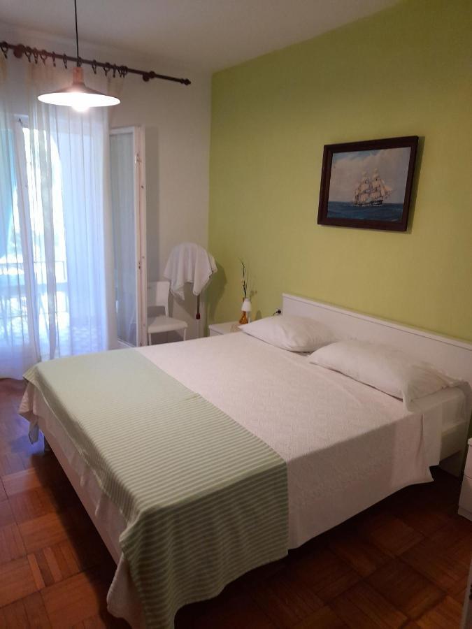Apartments Fam Tomasic Baška Exterior foto